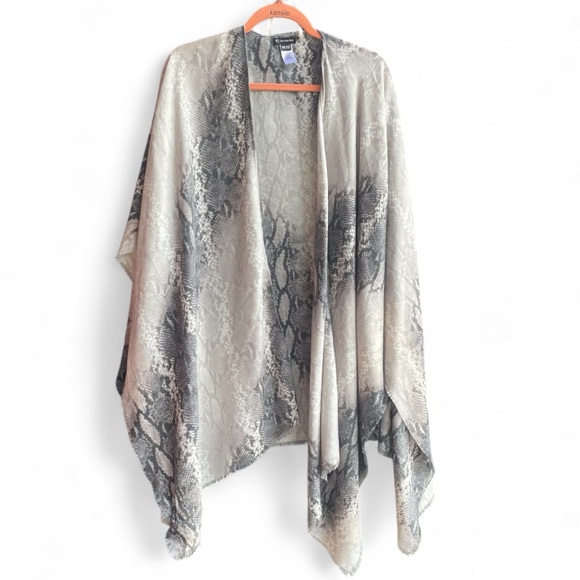 New Directions Grey/Silver, White & Black Snakeskin Print Sheer Kimono - OSFA - Picture 1 of 3